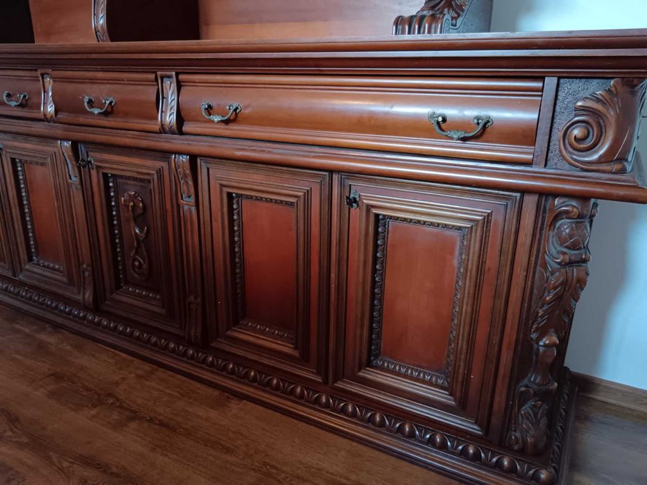 Vând mobilă antică