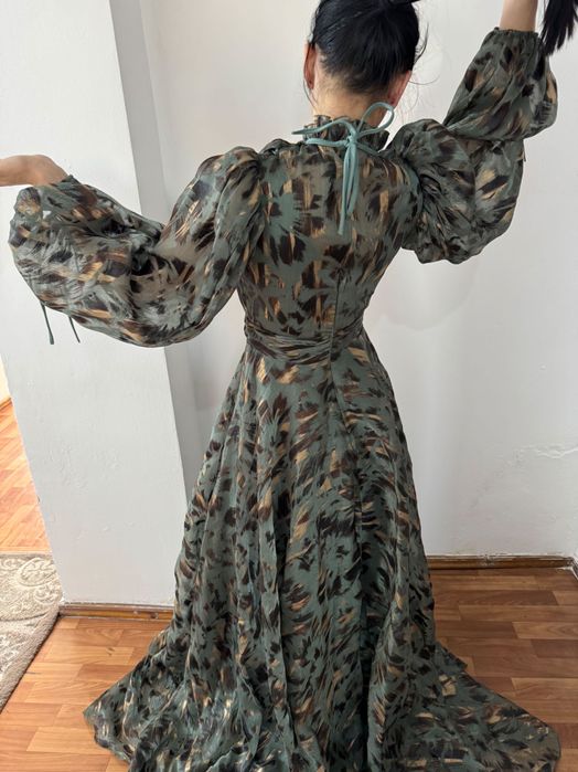 Продам платье новый турецкий