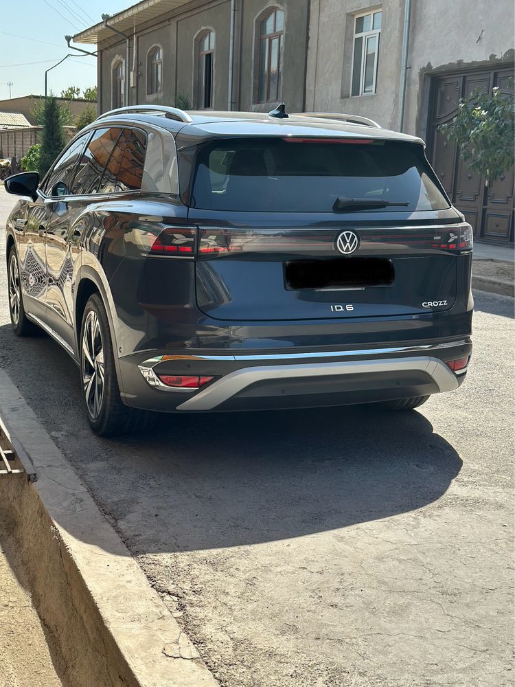 Volkswagen id 6 crozz pro