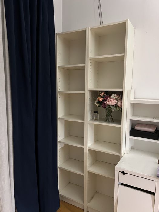 Biblioteca alba Ikea