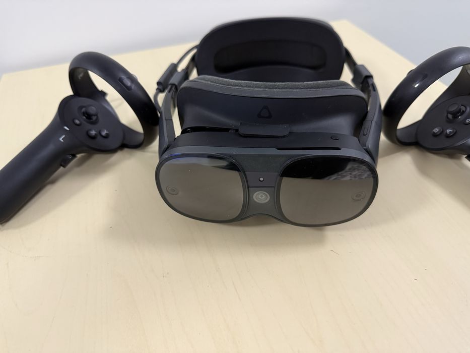 Очила за VR игри Vive XR Elite, HTC