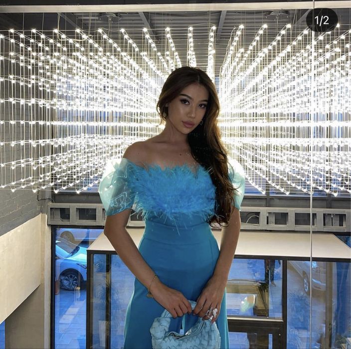 Дизайнерский костюм, платья на Новый год