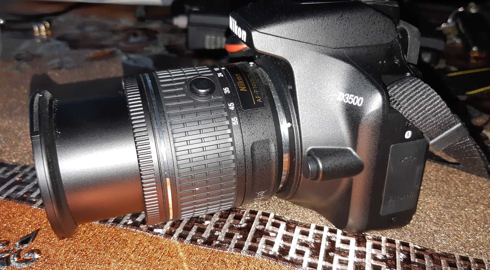 Aparat foto DSLR Nikon D3500 cu obiectiv AF-P DX Nikkor 18-55 mm