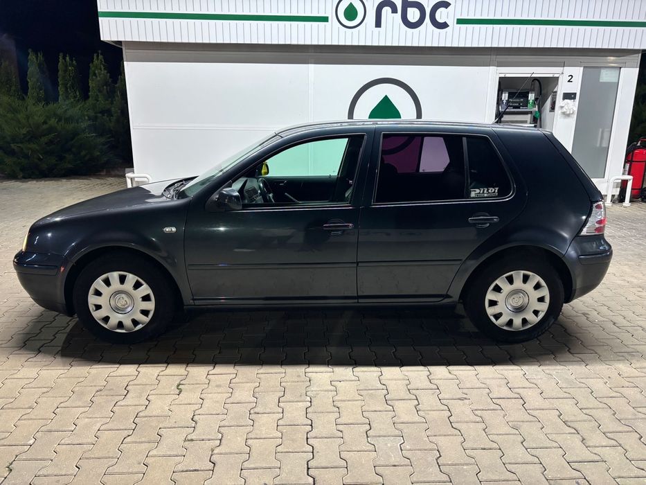 Volkswagen Golf 4