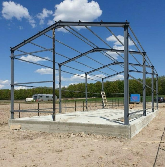 Vând hala metalica 20x28