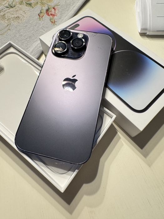 Продавам iphone 14pro