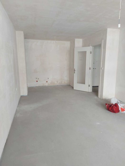 Продава се Двустаен апартамент в Пловдив, Христо Смирненски - 75 кв.м за 1668 €/кв.м - Снимка #1