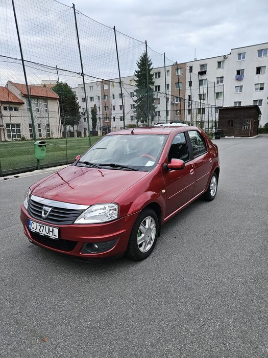 Vând Dacia Logan în stare foarte bună