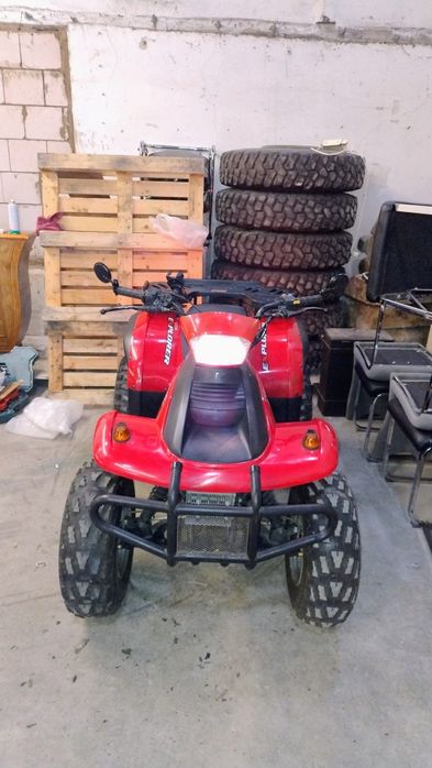 Vând e- ton yukon 150 cm in stare foarte buna