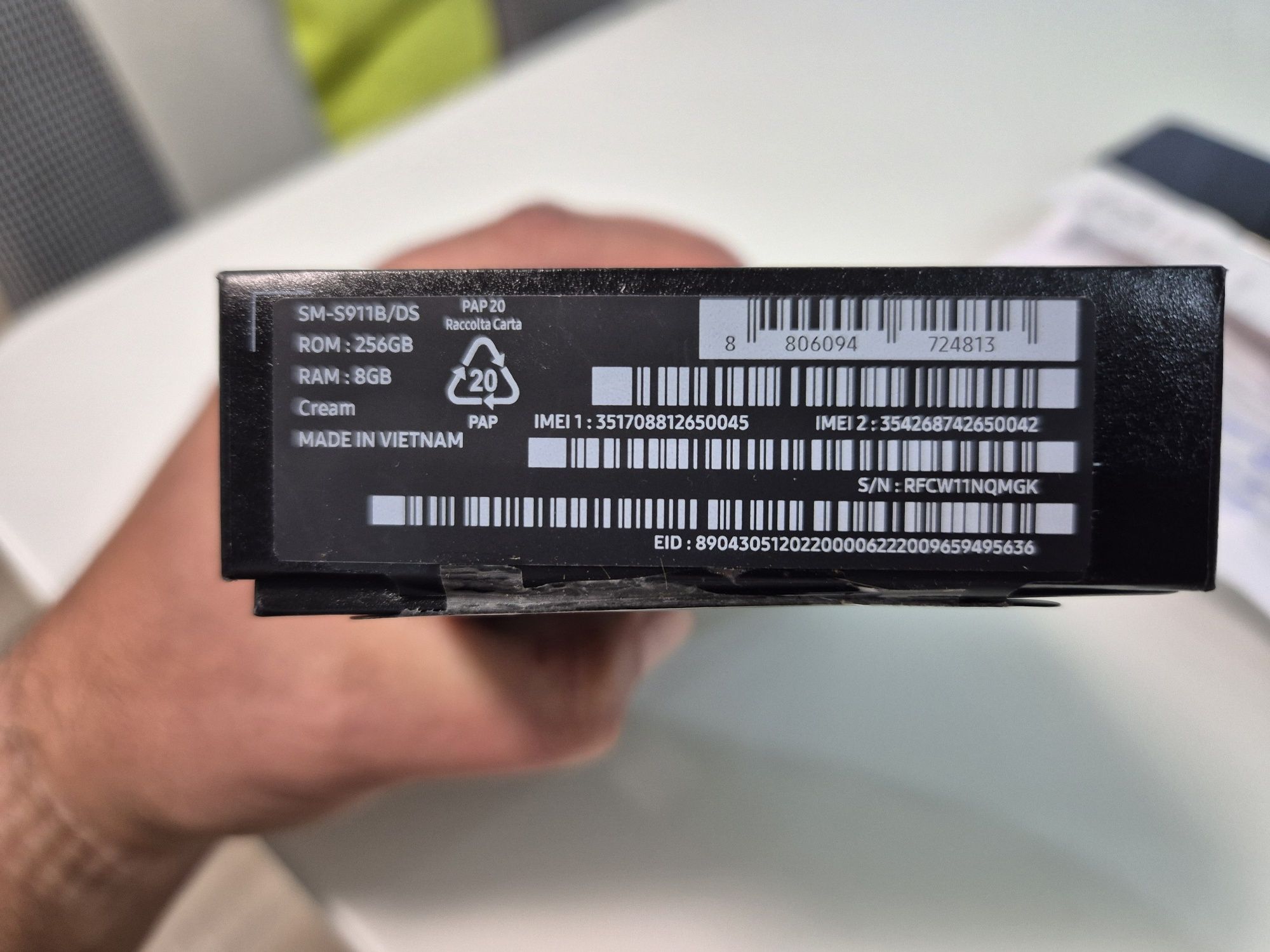 Samsung galaxy S23 256GB