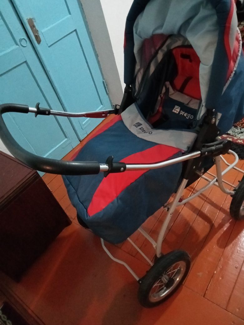 Зимняя детская коляска для детей