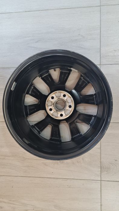 1 buc 18 Ford Puma 17 L1TC-1007-AA