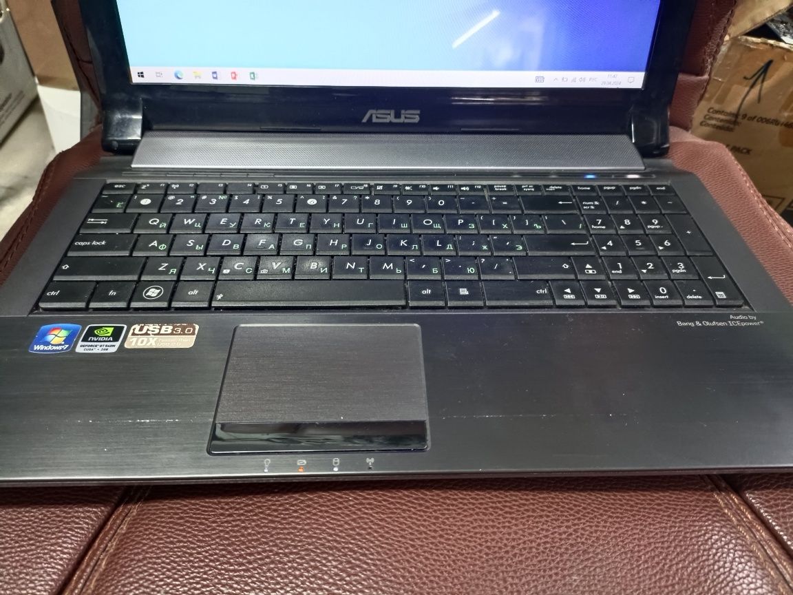 Продам ноутбук Asus для работы