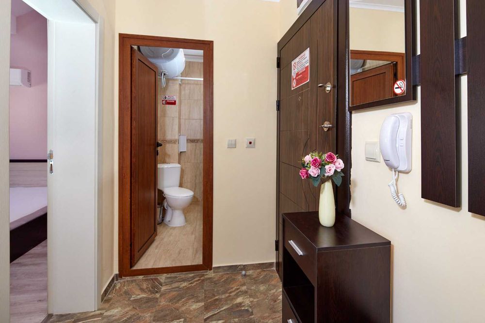 Продава се Двустаен апартамент в Несебър - 77 кв.м за 1376 €/кв.м - Снимка #3