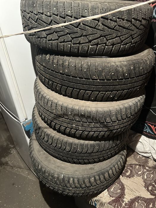 Продам зимние шины