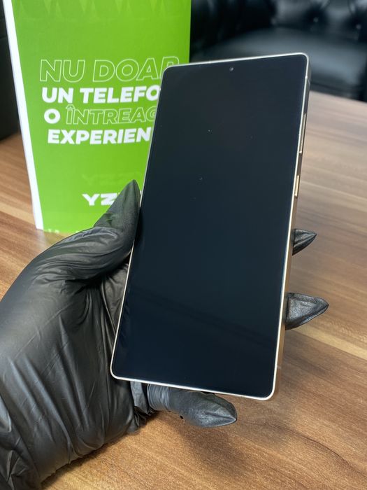 Samsung Galaxy S25 Ultra / Garanție 24 luni / 256 Gb / Ca nou