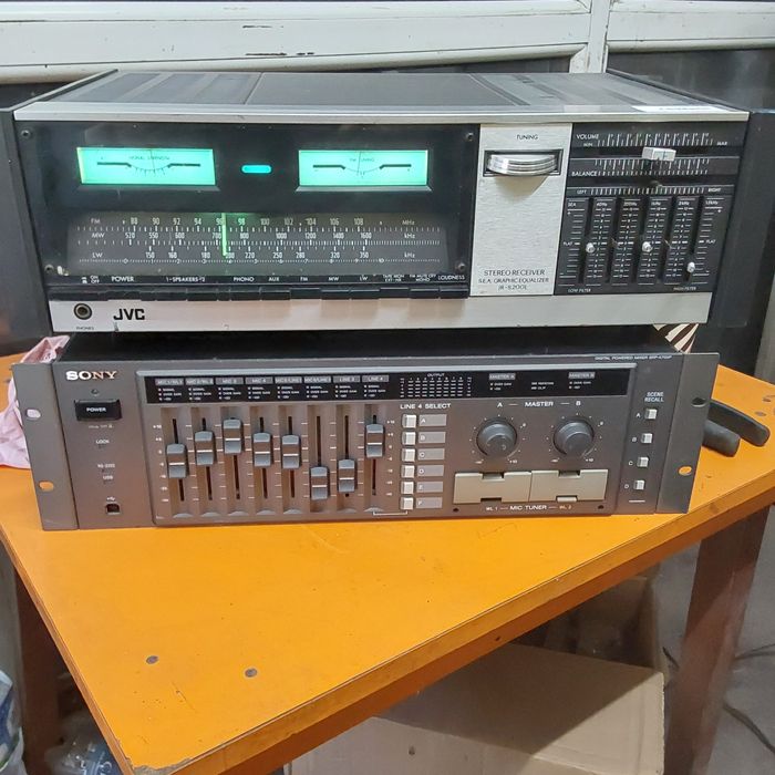 Vând 2 Sisteme Audio de înaltă calitate JVC și Sony