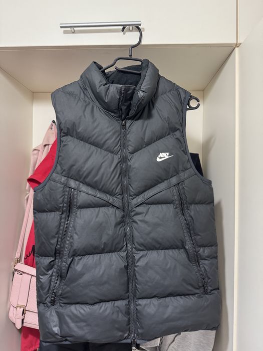Vesta Nike Storm-Fit