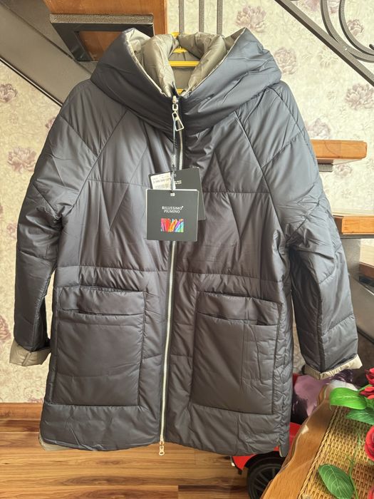 Продам куртку новую на пуху