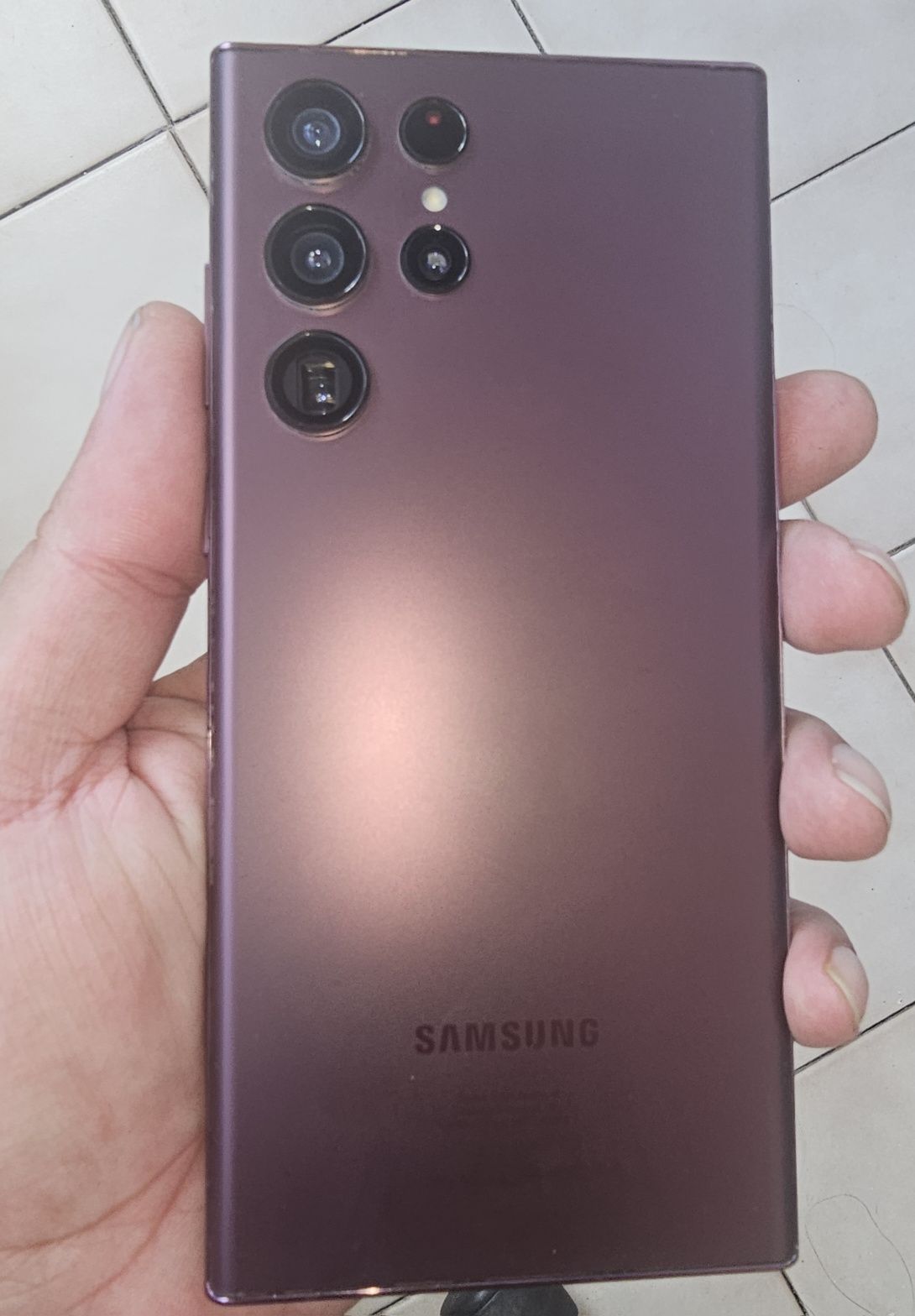 Galaxy S22 Ultra 5G 8/128GB Отличен