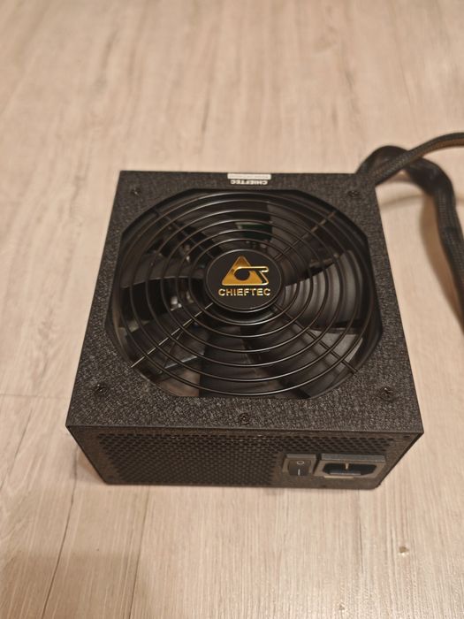 Блок питания Chieftec A-90 750W