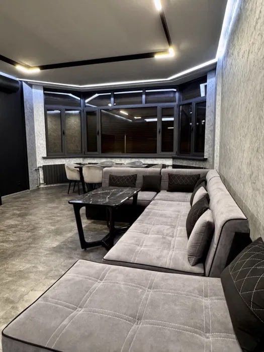 Продаётся 2-комнатная квартира | Хамид Алимжан | Мирзо-Улугбек