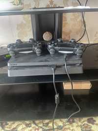 Игровая приставка PlayStation 4 Slim 1Tb 2 контроллера