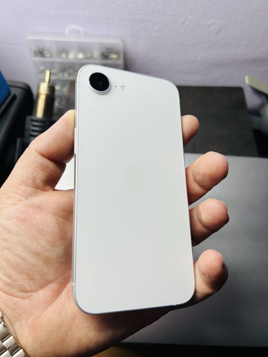 Iphone 16e white 128 gb Nou 100% Garantie
