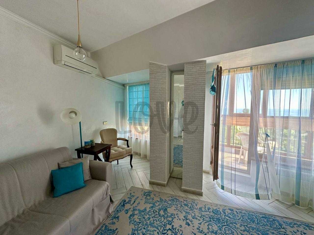 Продава се Тристаен апартамент в Варна, Галата - 100 кв.м за 1950 €/кв.м - Снимка #5