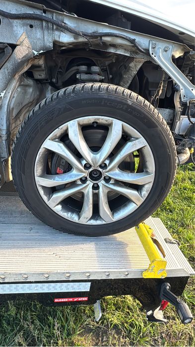 Jante audi q5 sq5 235/55/19 cu tot cu cauciucuri m+s aproape noi