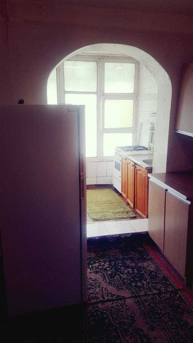 Сдается 4х комнатная квартира на 2 этаже Ориентир  Тожмахал 6 мкр