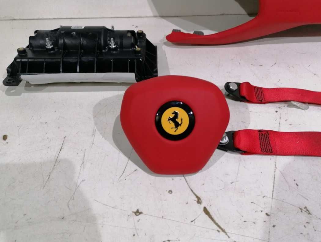 Ferrari 488 GTB - kit airbag volan pasager - centuri de siguranta