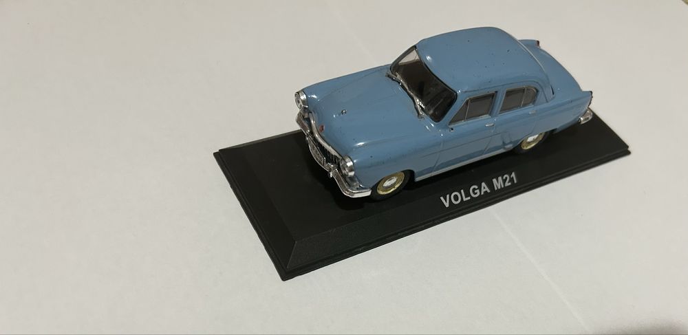 Machetă Volga M21 1:43