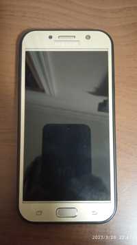 Мобильный телефон Samsung A720