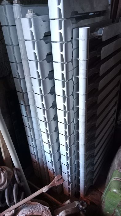 Продам  алюминиевые радиаторы.