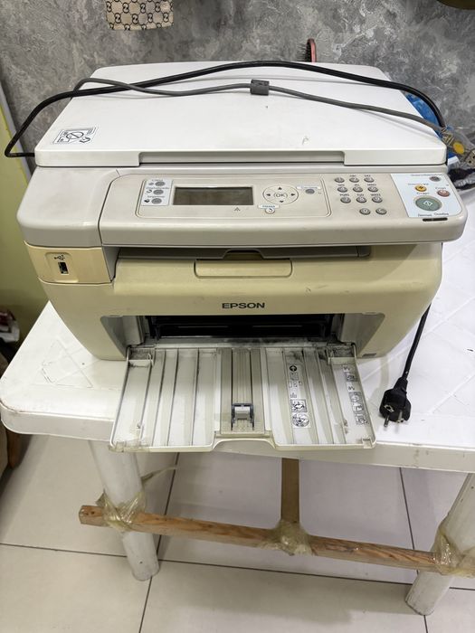 Printer sotiladi
