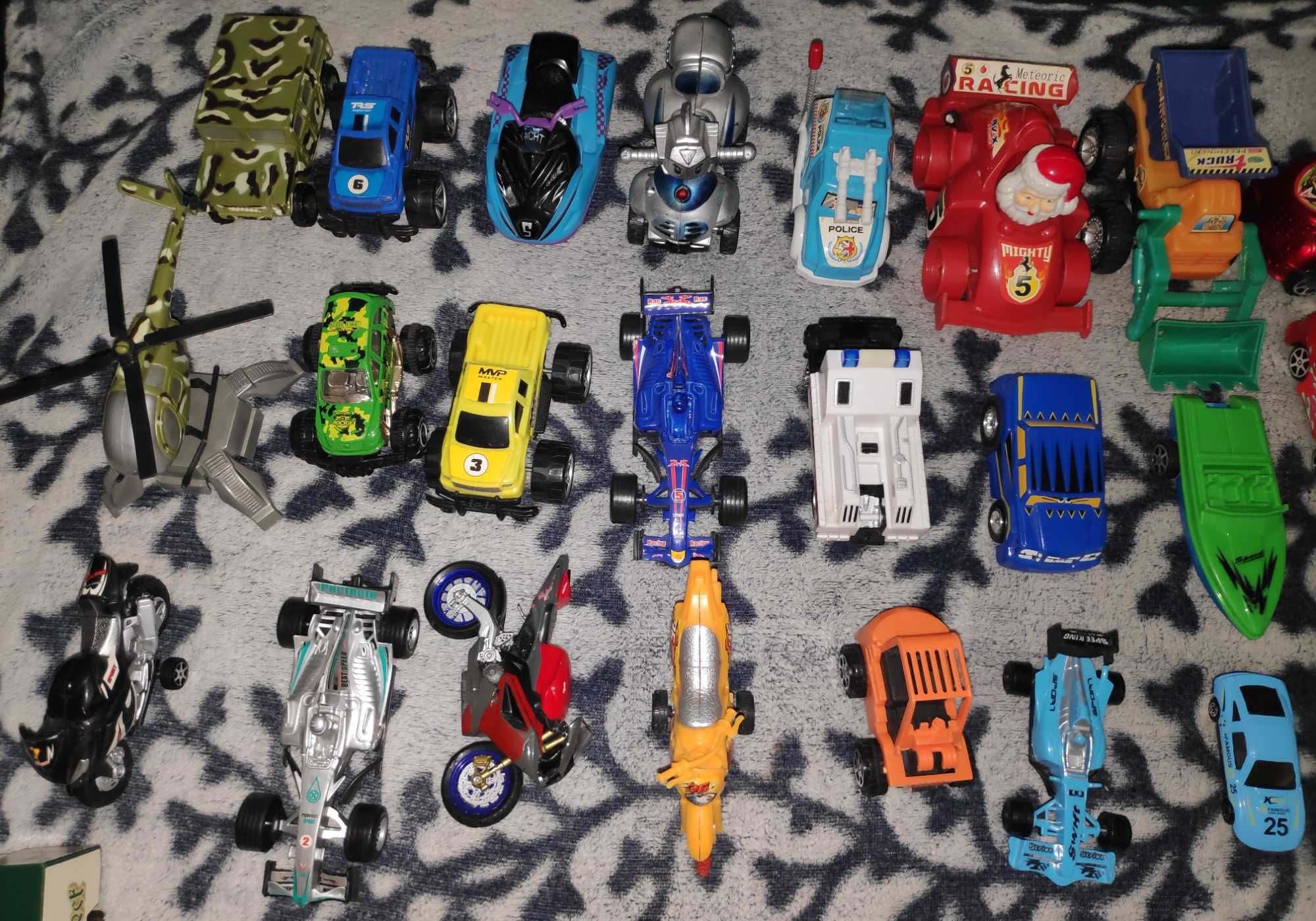 LOT-uri masinute Hot Wheels alte masinute/masini/avione/jucarii copii