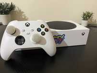 Xbox Series S + casti Razer Kraken