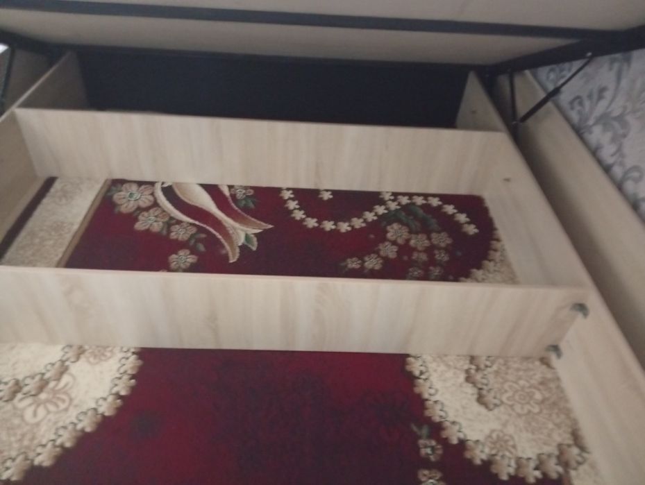 20 daqiqa oldin ornatib ketishdi rangi tushmagani uchun sotyabmiz