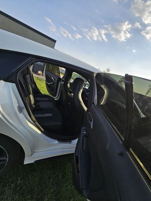 Mercedes CLA pachet AMG garanție 24 luni!
