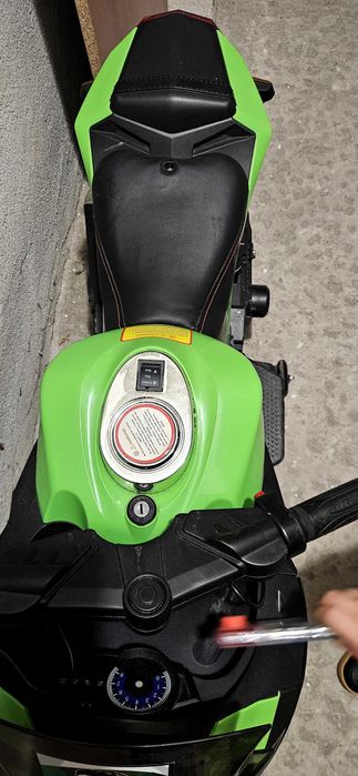 Акумулаторен детски мотор