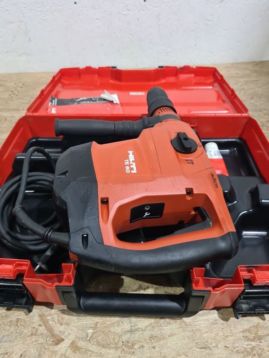 Ciocan rotopercutor Sds Max Hilti TE 60 AVR modelul nou