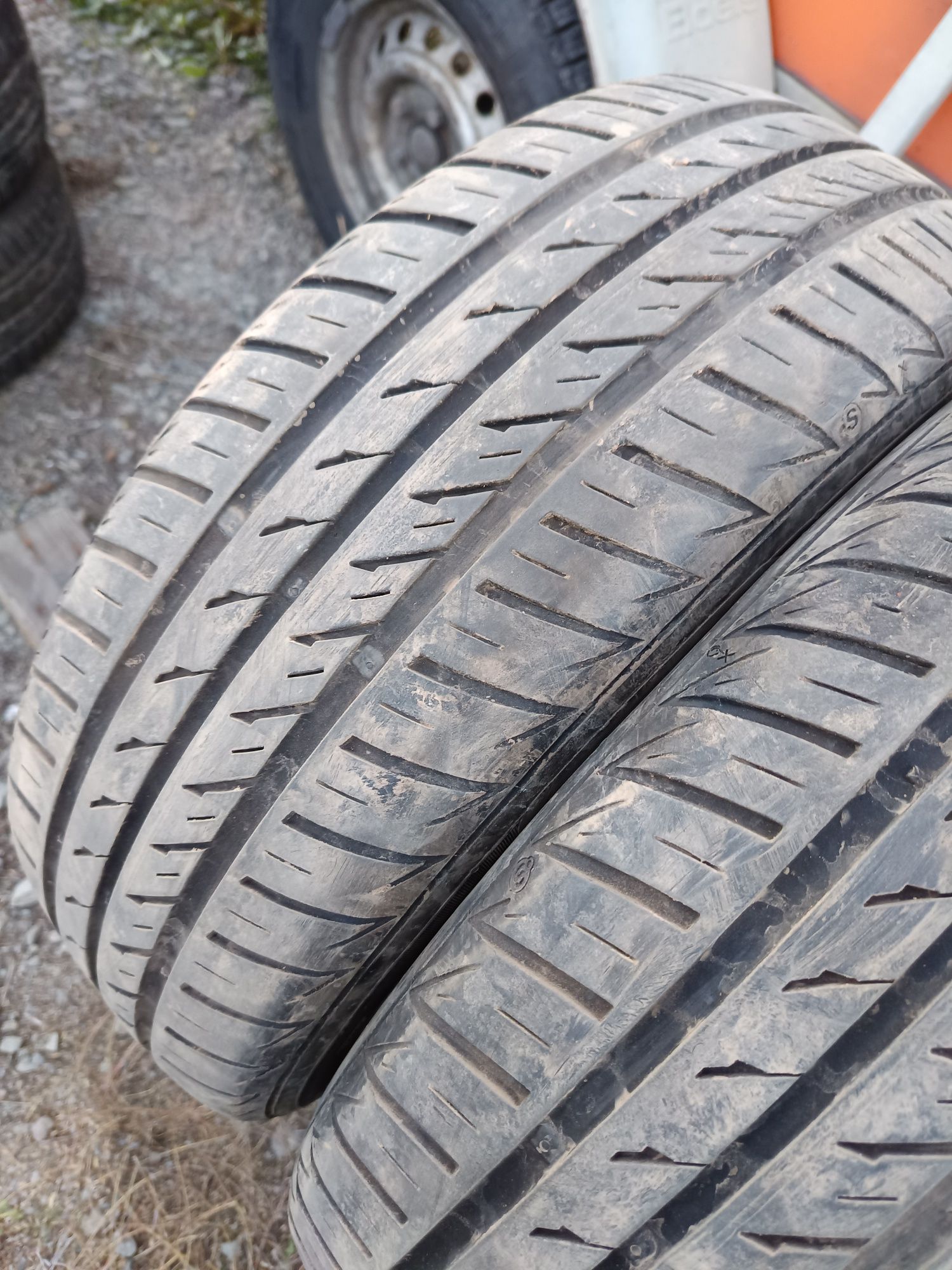 185 60R 15 H XL  Дот 1016