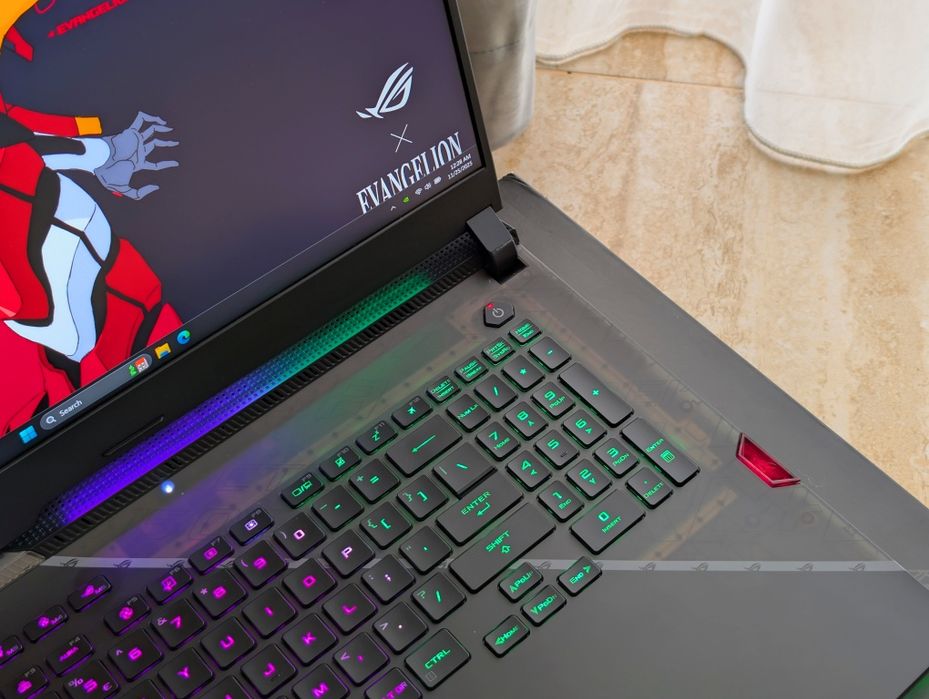 [ASUS ROG SCAR 17] Intel Core i9, RTX 3080 150W, 32Gb DDR5, 2K 240Hz