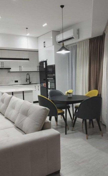 Аренда 3 ком Акай сити 1300уе Новстрйока