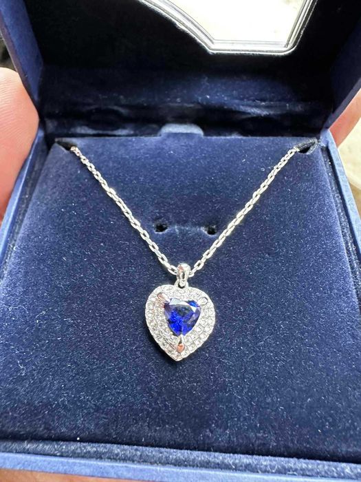 Колие от Swarovski