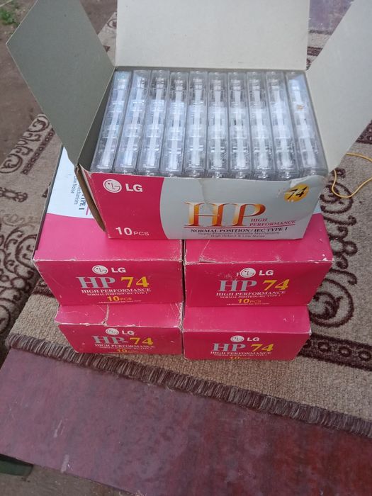 Продам аудио кассеты.