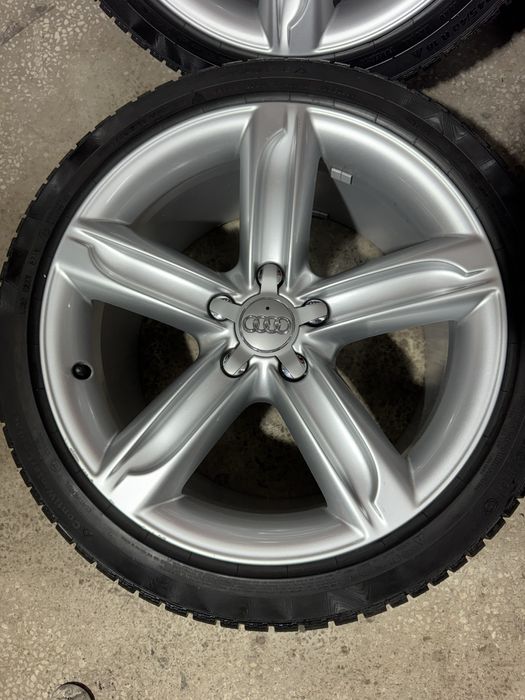 Roti/Jante Originale Audi TT   8J0601025AT 245/40 18