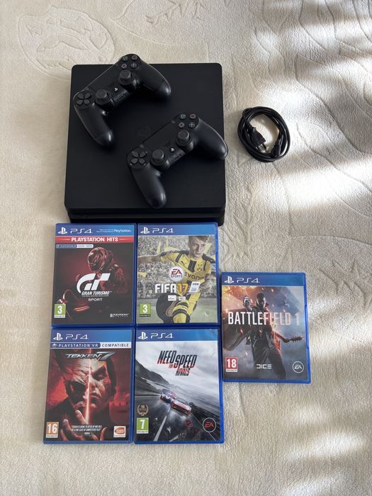 Consola Playstation 4 Slim 500 GB