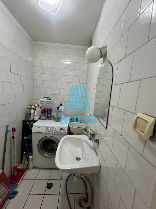 Продава се Многостаен апартамент в София, Лагера - 153 кв.м за 1929 €/кв.м - Снимка #13